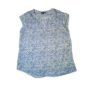 Hilary Radley Blue and White Cap Sleeve‎ Blouse